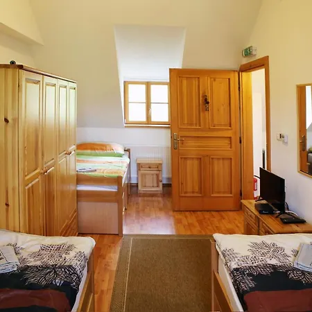 Bed & Breakfast Pajta 2*