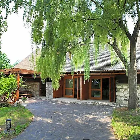 Pajta Bed & Breakfast Garáb