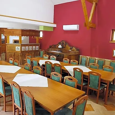 Pajta Bed & Breakfast Garáb