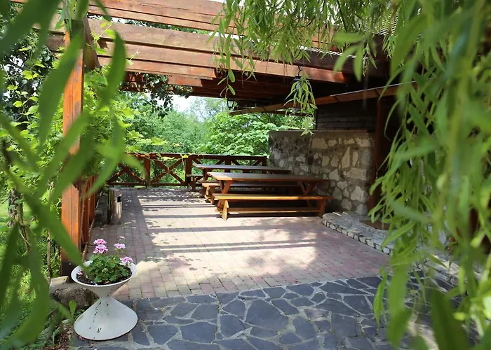 Couette-café Pajta 3*